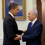 250px-Barack_Obama_welcomes_Shimon_Peres_in_the_Oval_Officeויקיפדיה3