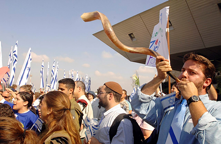 בישראל בסוף 2021: 9.449 מיליון תושבים